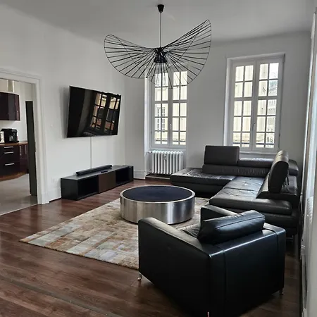 Superbe 140 M2 Plein Centre-ville De Apartment