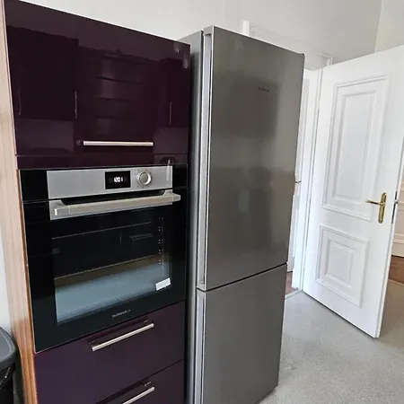 Daire Superbe 140 M2 Plein Centre-ville De Strazburg